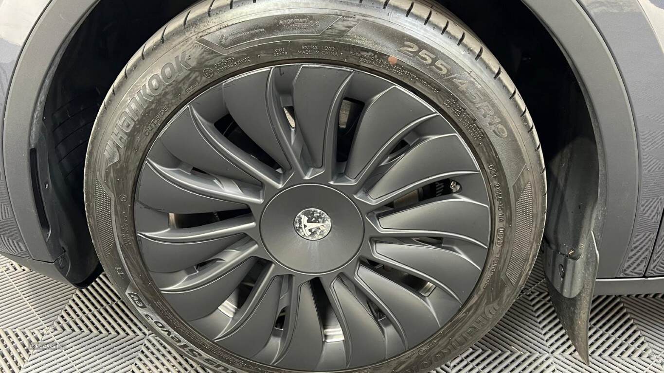 May 2023 TESLA Model Y RWD 5dr Auto