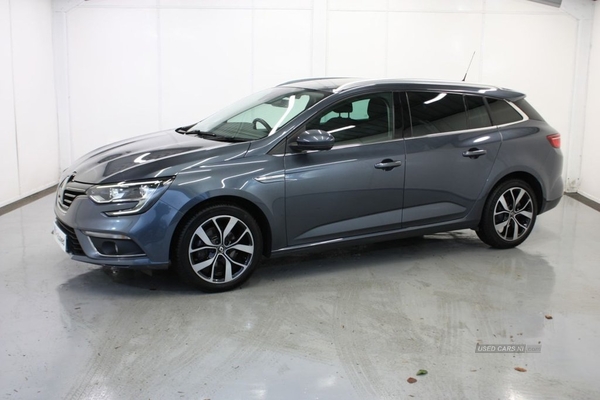 Renault Megane 1.5 ICONIC DCI 5d 114 BHP in Derry / Londonderry