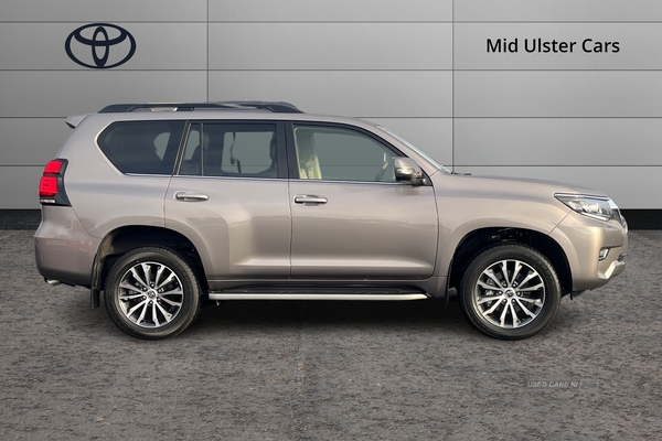 Toyota Land Cruiser 2.8D Invincible Auto 4WD Euro 6 (s/s) 5dr (7 Seat) in Tyrone