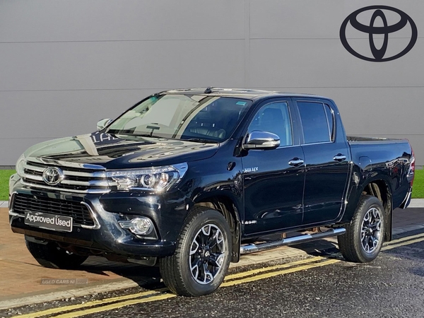Toyota Hilux Invincible X D/Cab Pick Up 2.4 D-4D in Down