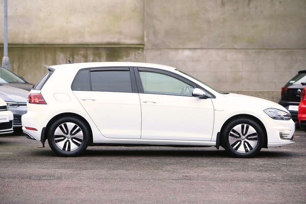 Volkswagen Golf e-Golf 136PS in Armagh