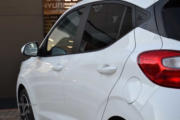 Hyundai i10 1.0 Premium 5 Door 18 Month Warranty in Antrim