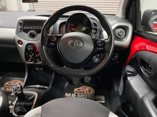 Toyota Aygo HATCHBACK PLAY 1.0 VVT-I 5d 69 BHP in Antrim