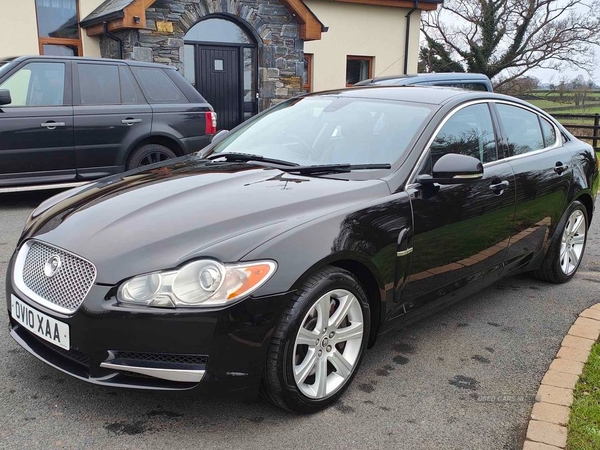 Jaguar XF 3.0d V6 Luxury 4dr Auto in Armagh