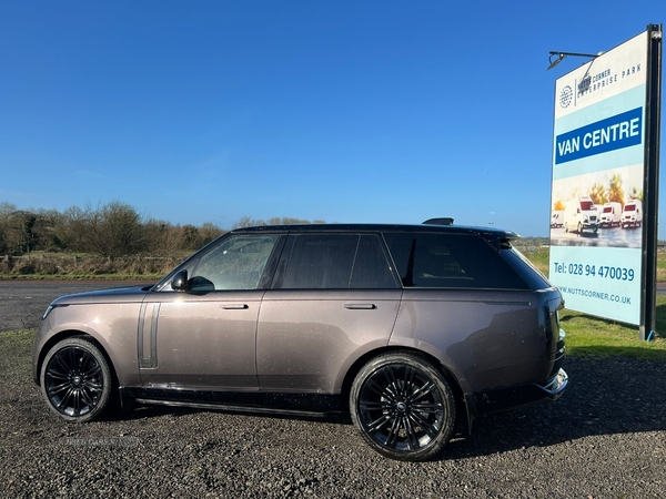 Land Rover Range Rover 3.0 D350 Autobiography 4dr Auto in Antrim