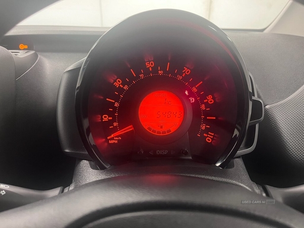 Toyota Aygo 1.0 VVT-I X 3d 69 BHP Air Con, Bluetooth in Down