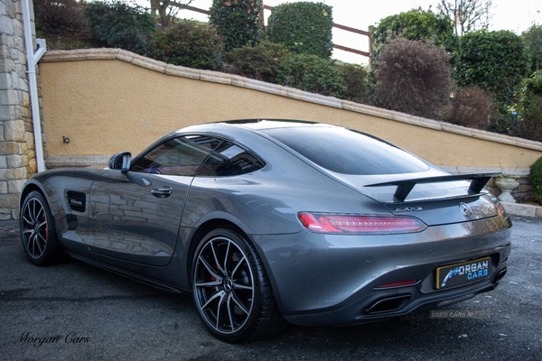 Mercedes AMG GT COUPE in Down