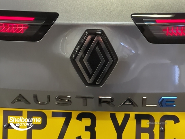 Renault Austral All New Austral Iconic Esprit Alpine 1.2 FHEV 200 Auto 4 Control in Armagh