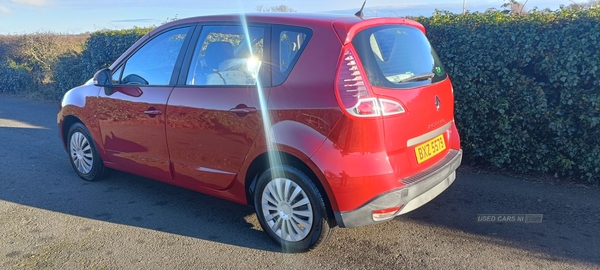 Renault Scenic 1.5 dCi 110 Expression 5dr in Down