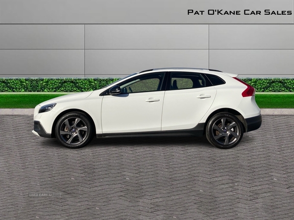 Volvo V40 DIESEL HATCHBACK in Derry / Londonderry