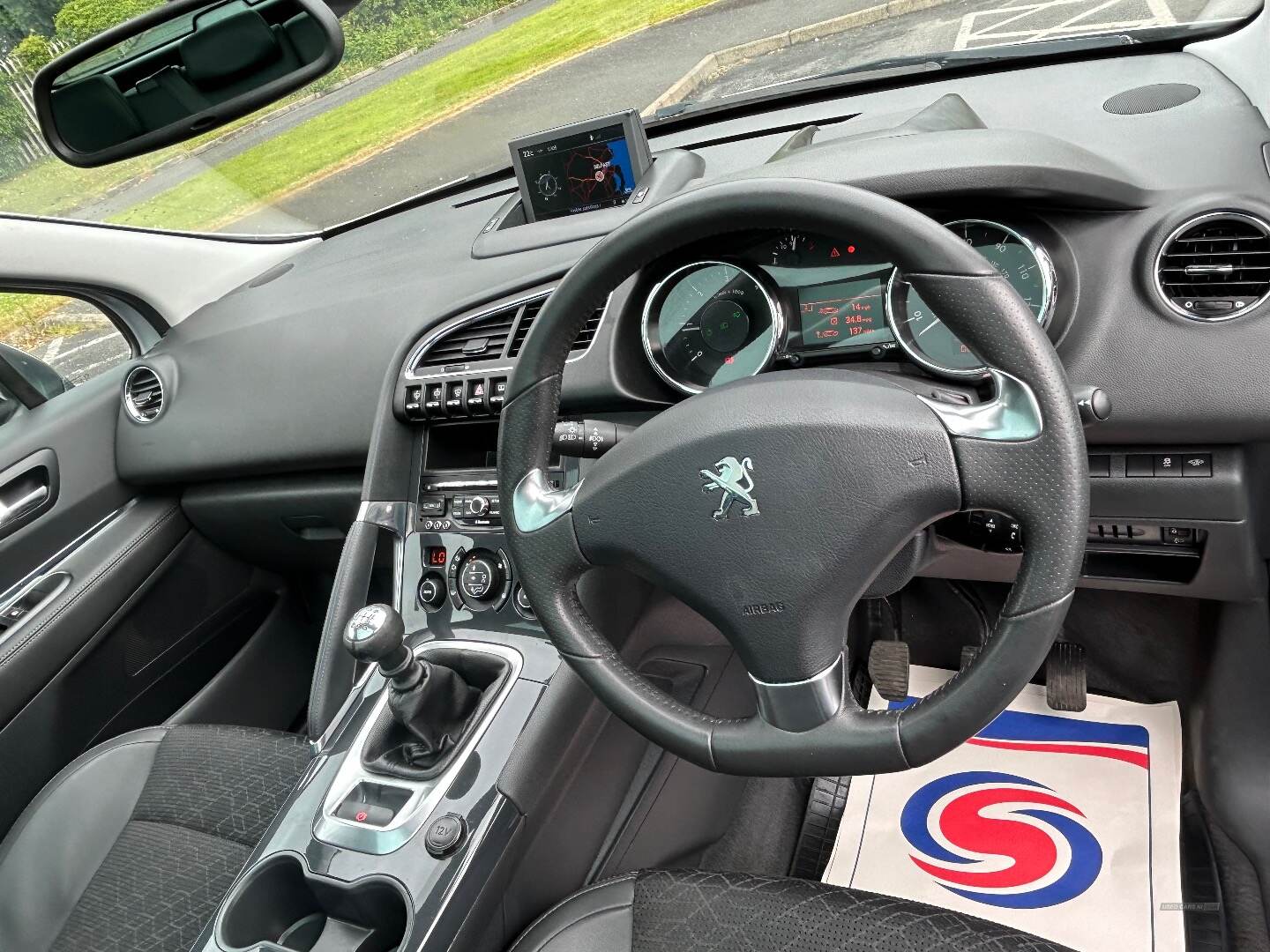 Peugeot 3008 DIESEL ESTATE in Antrim