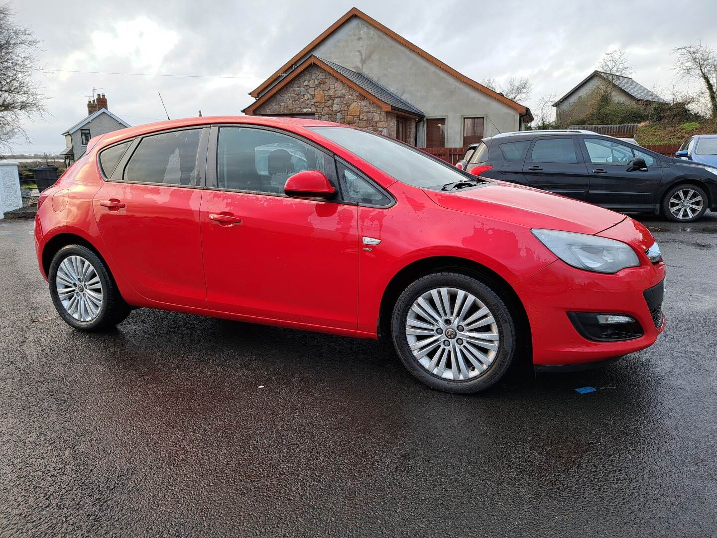 Vauxhall Astra HATCHBACK SPECIAL EDS in Antrim