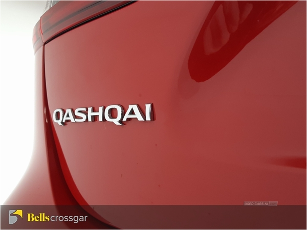 Nissan Qashqai 1.3 DiG-T 160 Acenta Premium 5dr DCT in Down