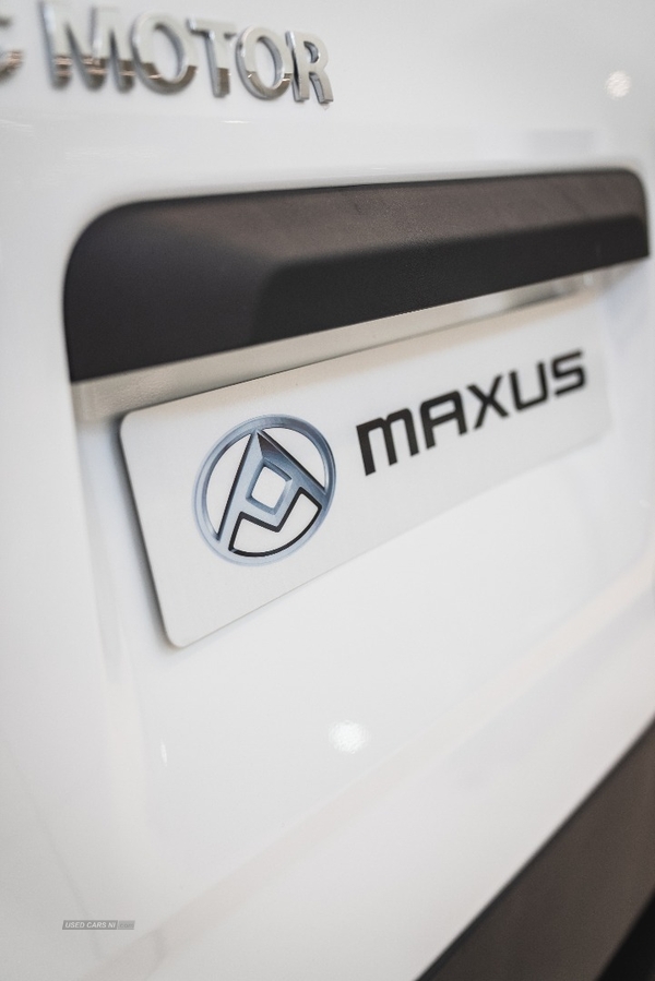 MAXUS / LDV Deliver 9 MAXUS Deliver 9 Lux L3H2 FWD in Down