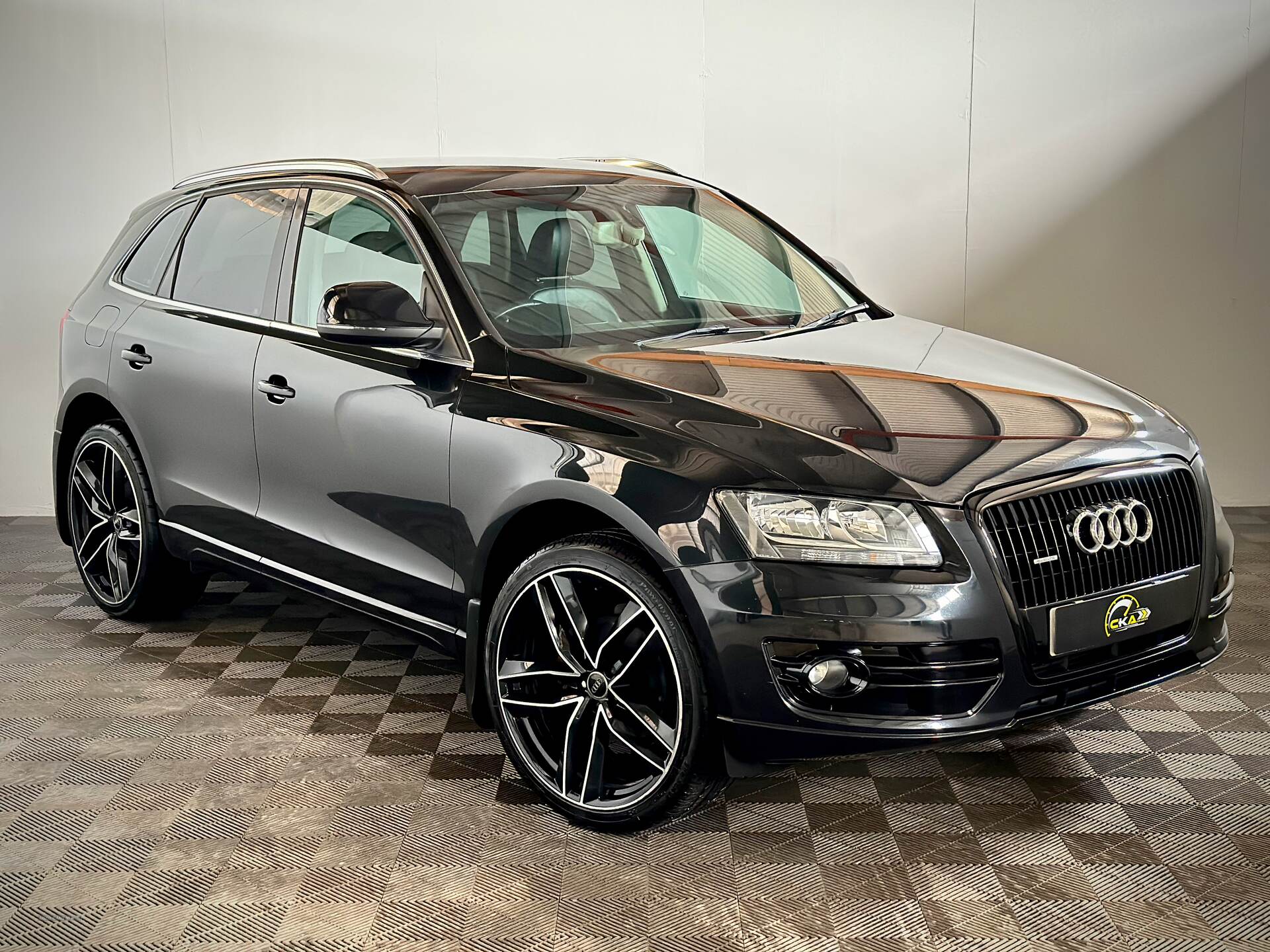 Audi Q5 DIESEL ESTATE in Tyrone