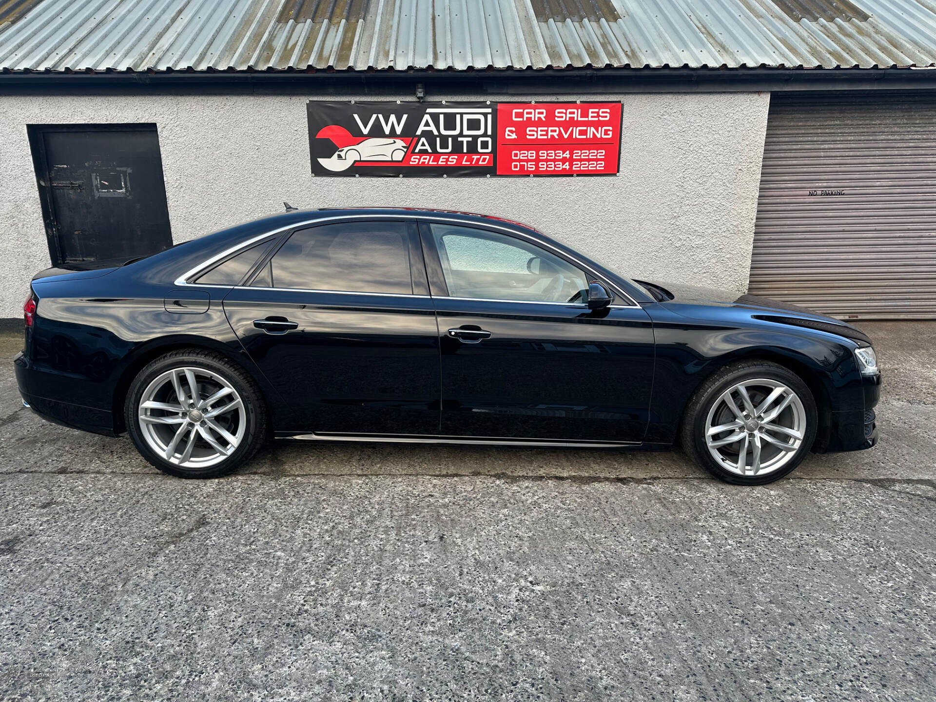 May 2016 Audi A8 3.0 TDI 262 Quattro Sport 4dr Tip Auto
