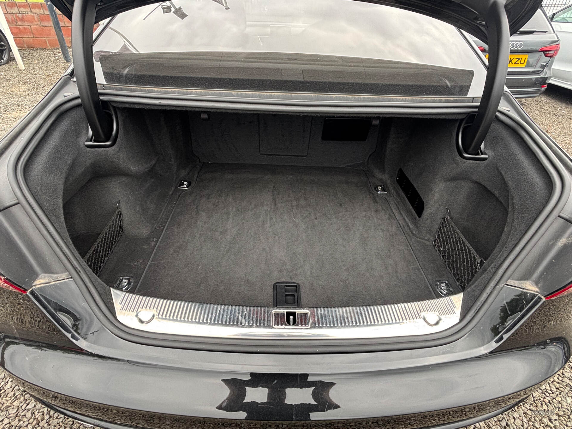May 2016 Audi A8 3.0 TDI 262 Quattro Sport 4dr Tip Auto