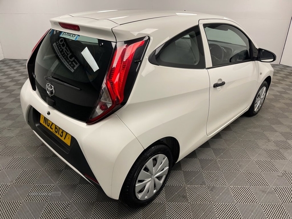 Toyota Aygo 1.0 VVT-I X 3d 69 BHP ISOFIX, ABS BRAKES in Down
