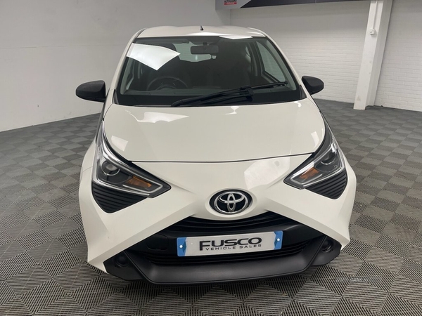 Toyota Aygo 1.0 VVT-I X 3d 69 BHP ISOFIX, ABS BRAKES in Down