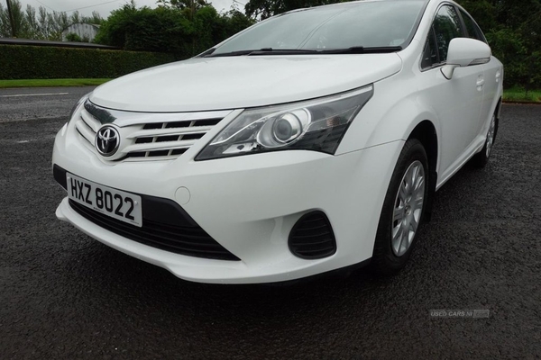 Toyota Avensis 2.0 D-4D ACTIVE 5d 124 BHP SERVICE HISTORY / SPACIOUS ESTATE in Antrim