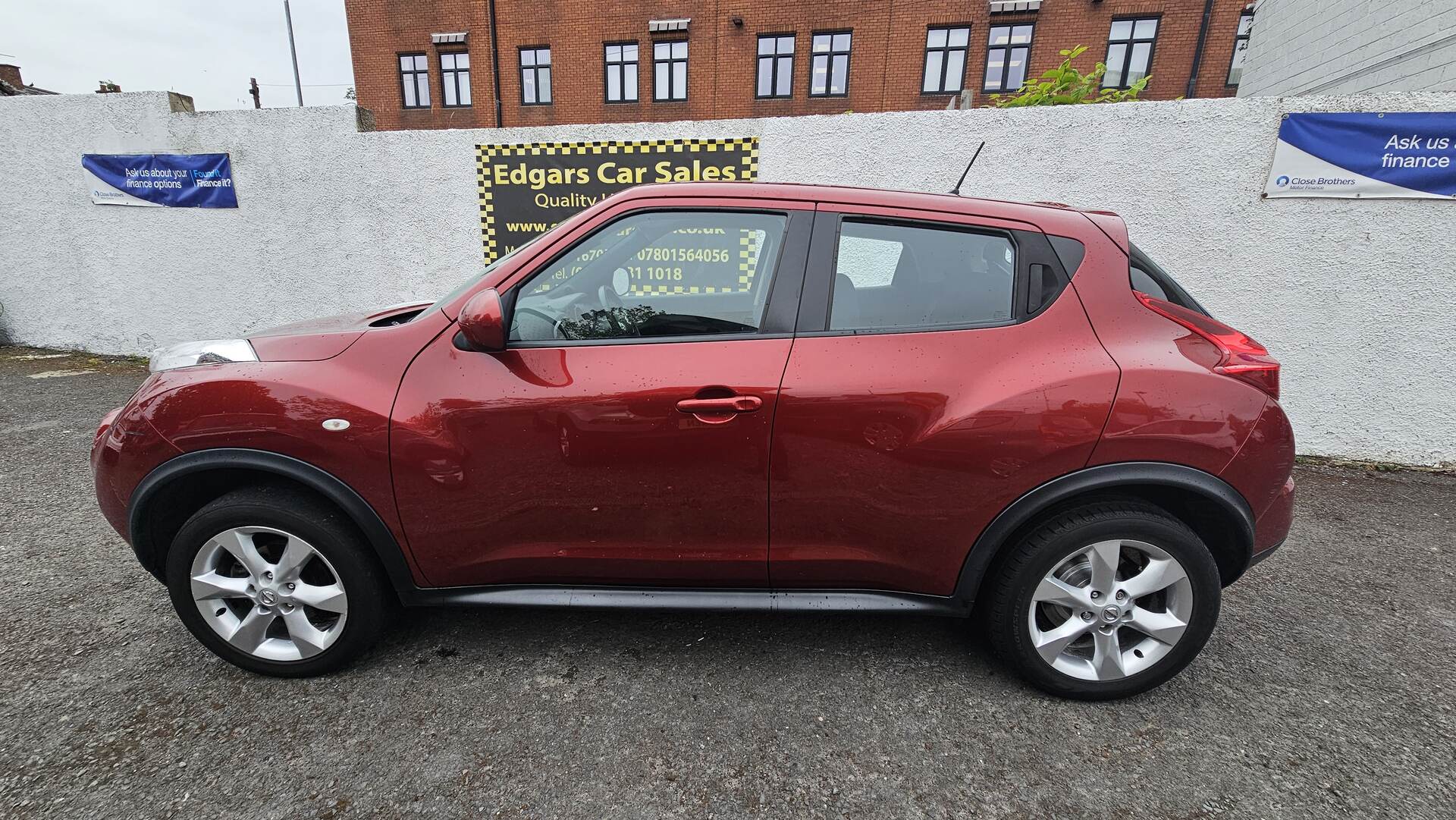 Nissan Juke DIESEL HATCHBACK in Down