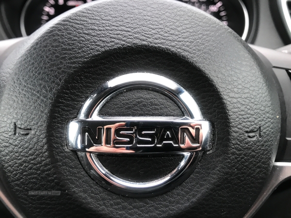 Nissan Qashqai DIG-T ACENTA PREMIUM in Down