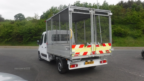 Renault CREW CAB TIPPER WITH ALUMINIUM DROPSIDES - CAGED in Down