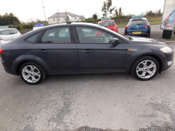 Ford Mondeo HATCHBACK SPEC EDS in Down