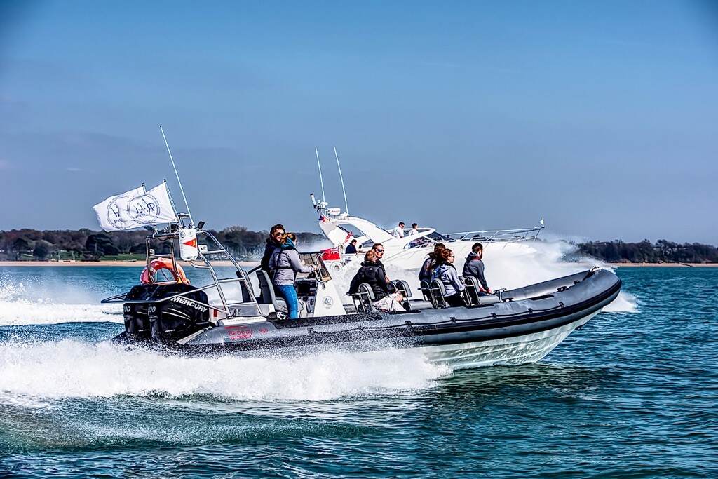 Redbay Stormforce 950 Sea Safari