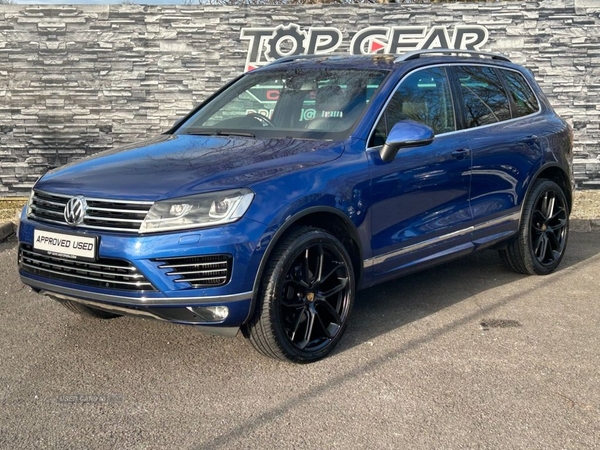 Volkswagen Touareg 3.0 V6 R-LINE TDI BLUEMOTION TECHNOLOGY 5d 259 BHP HEATED SEATS, PARK AID, FRONT FOGS in Tyrone