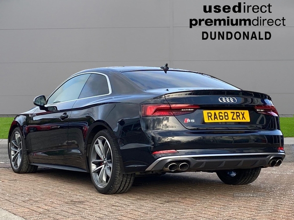 Audi A5 COUPE in Down