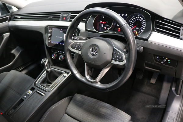 Volkswagen Passat 2.0 TDI EVO SCR SE Nav 4dr in Antrim