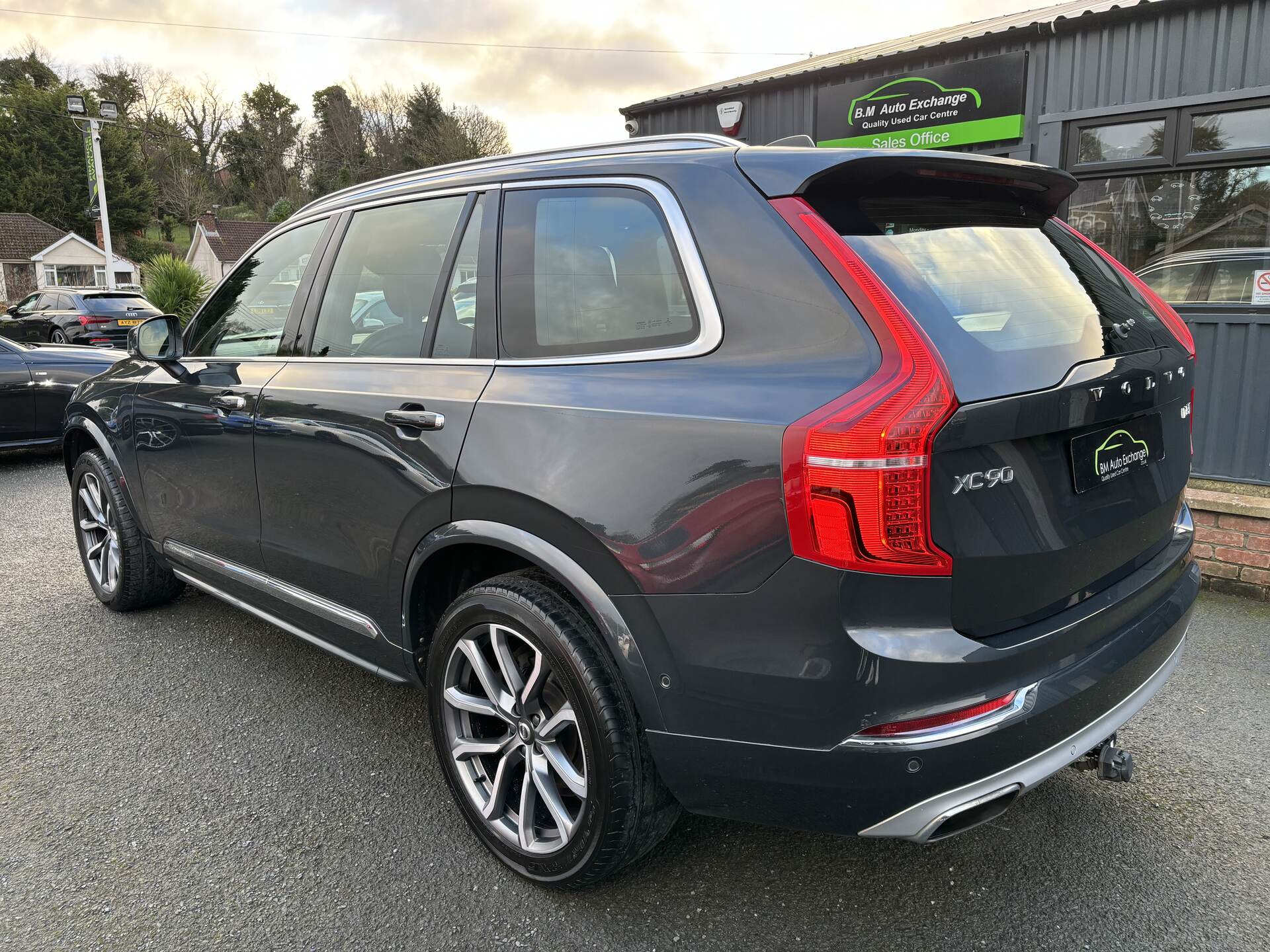 Volvo XC90 DIESEL ESTATE in Down