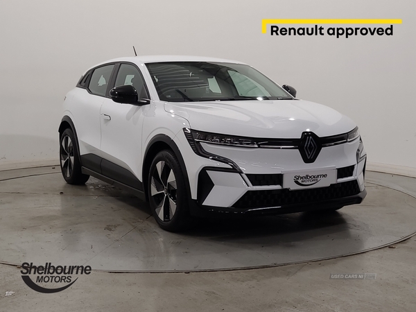 Renault Megane E-Tech EV60 60kWh equilibre Hatchback 5dr Electric Auto (220 ps in Down