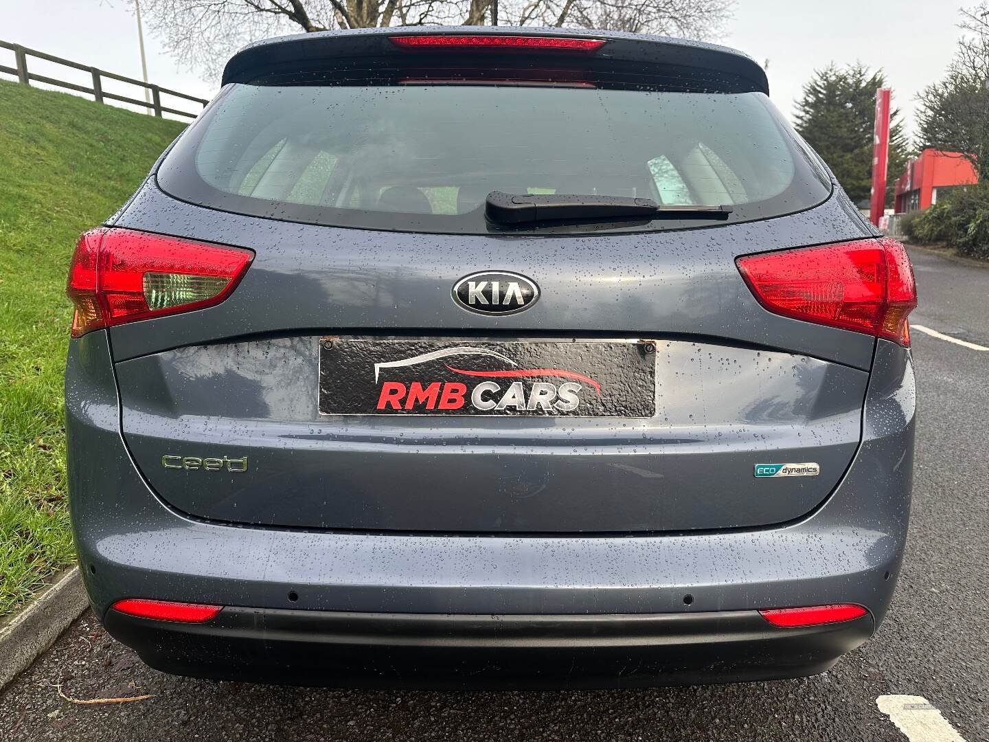 Kia Ceed DIESEL SPORTSWAGON in Down