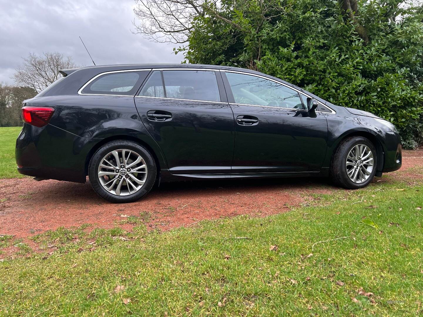 Toyota Avensis DIESEL TOURING SPORT in Antrim