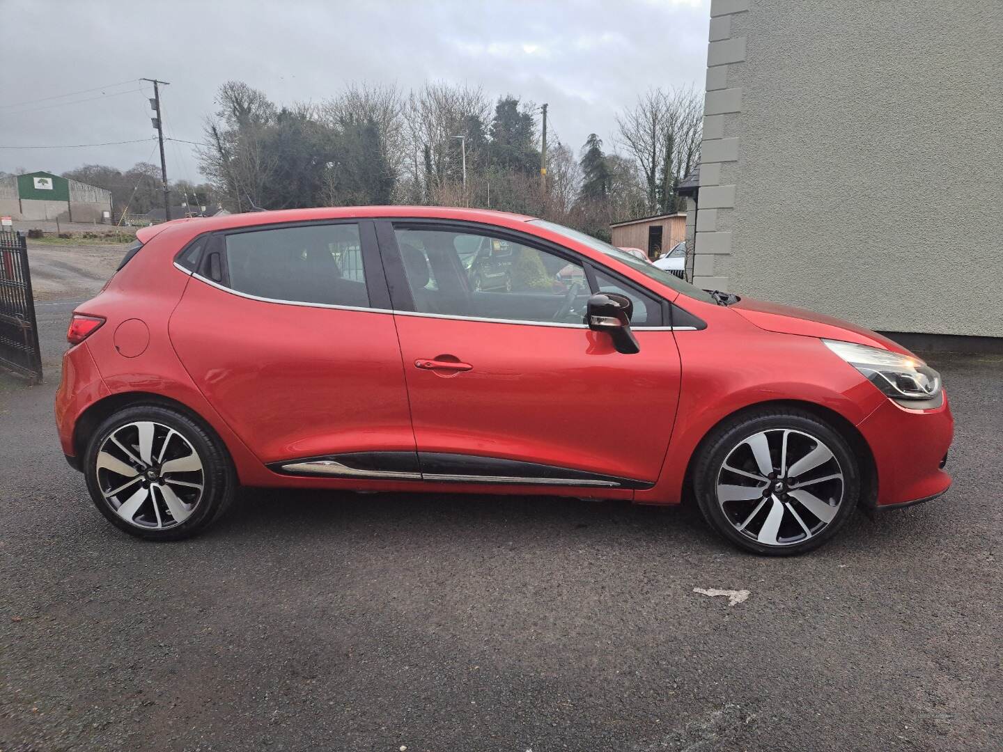 Renault Clio DIESEL HATCHBACK in Tyrone