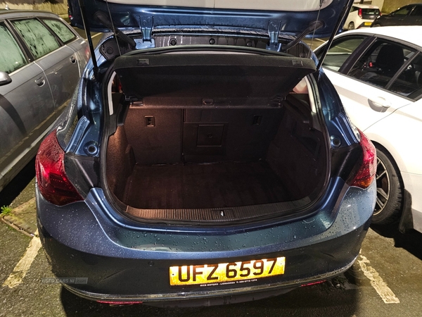 Vauxhall Astra 2.0 CDTi 16V ecoFLEX Elite 5dr in Down