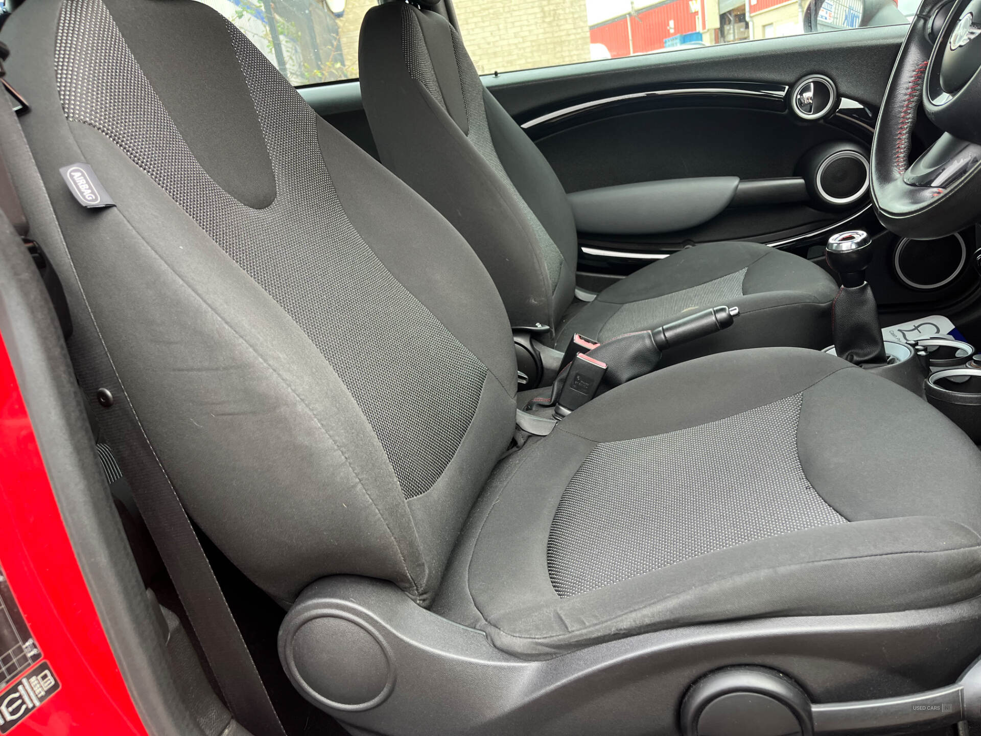 Car Thumbnail 6
