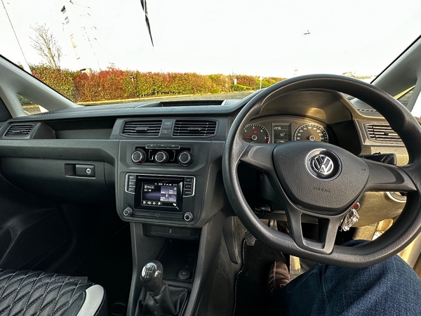 Volkswagen Caddy 2.0 TDI BlueMotion Tech 102PS Startline Van in Down