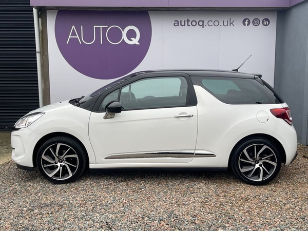 DS 3 1.2 PURETECH CONNECTED CHIC S/S EAT6 3d 109 BHP SAT NAV - APPLE CAR PLAY - AUTO in Antrim