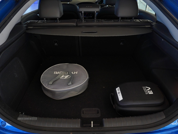 Hyundai Ioniq PREMIUM SE Plug In Hybrid in Tyrone