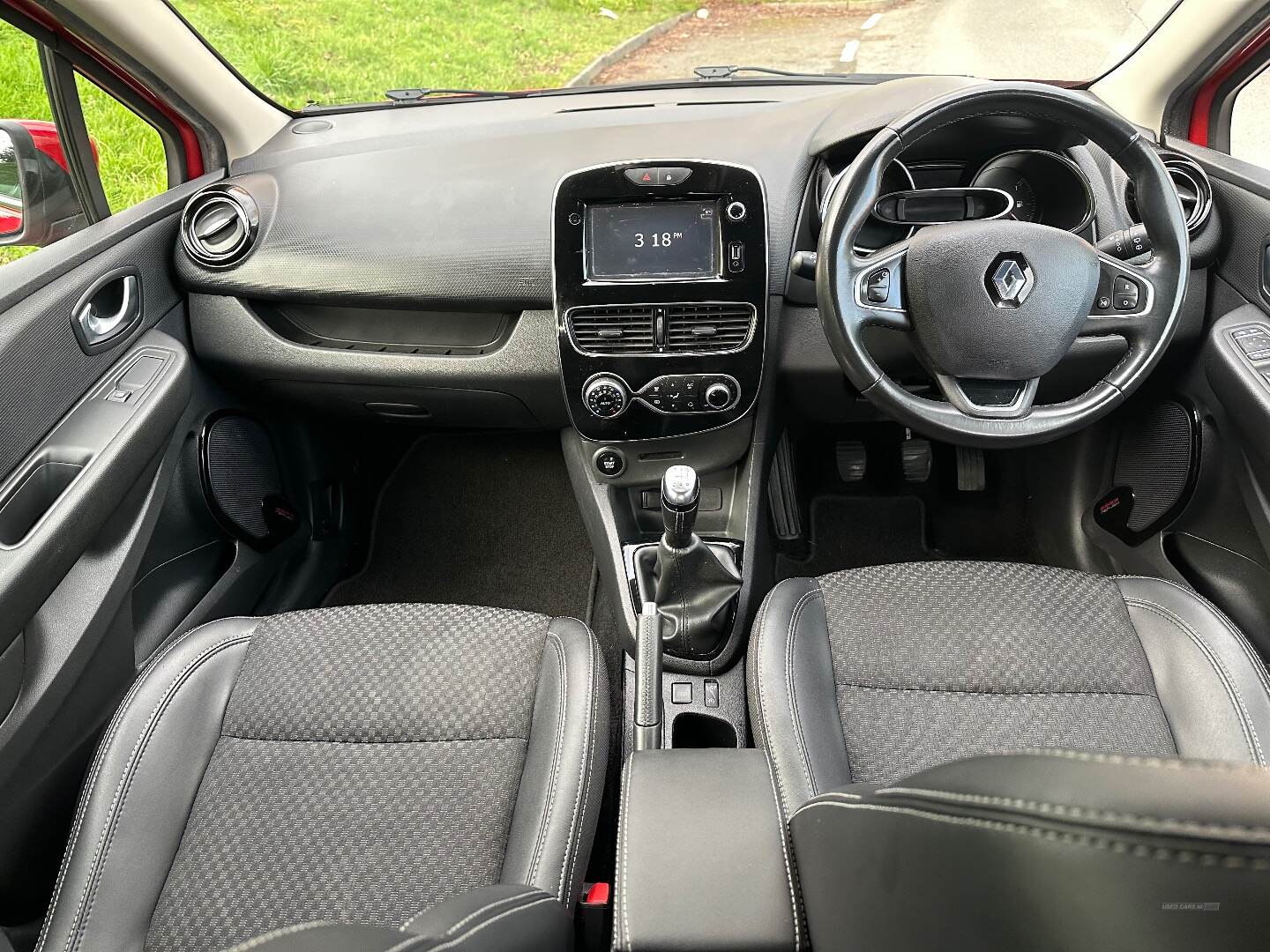 Renault Clio DIESEL HATCHBACK in Down