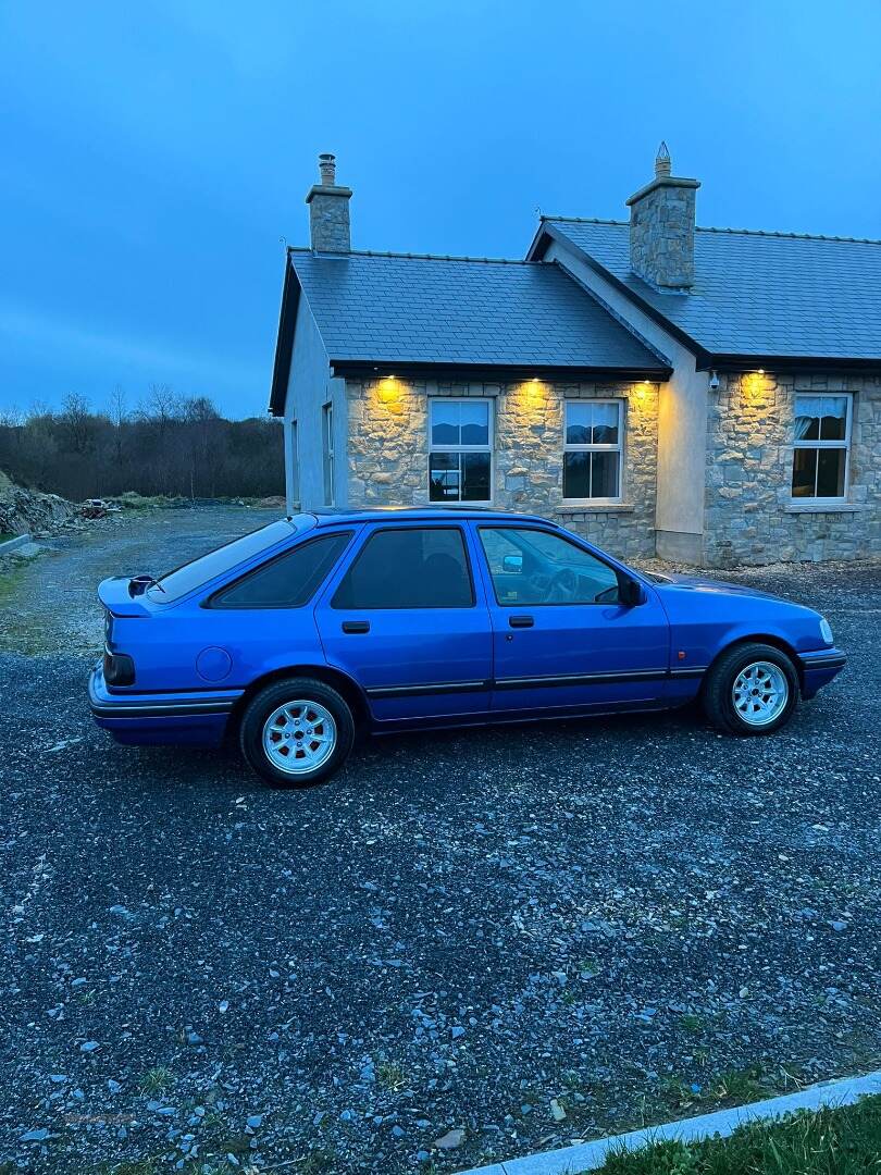 Ford Sierra HATCHBACK SPECIAL EDS in Down