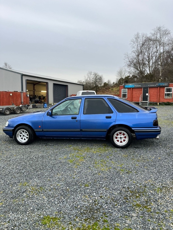 Ford Sierra HATCHBACK SPECIAL EDS in Down