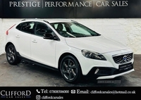 Volvo V40 1.6 D2 CROSS COUNTRY LUX NAV 5d 113 BHP in Derry / Londonderry