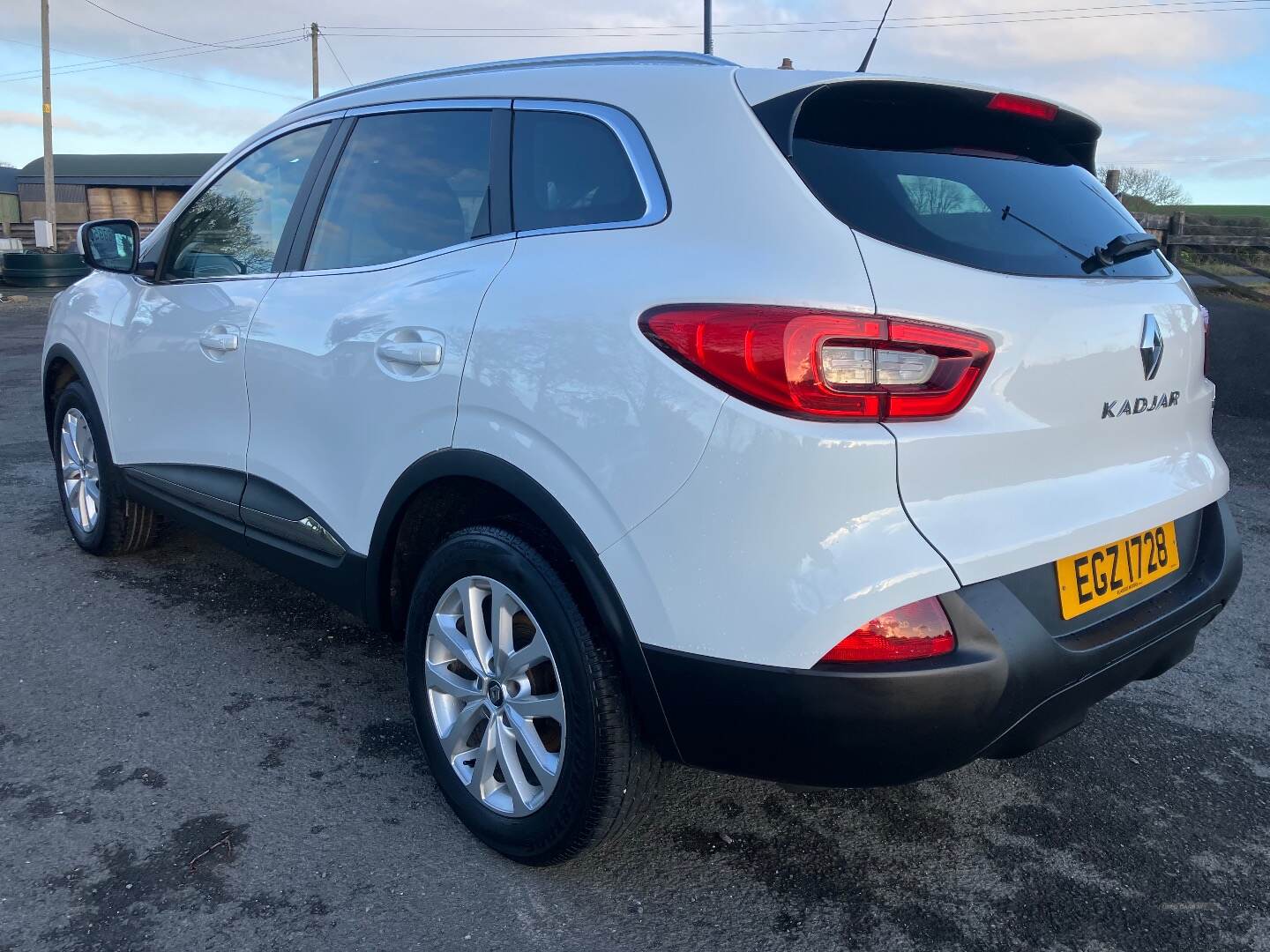 Renault Kadjar DIESEL HATCHBACK in Down