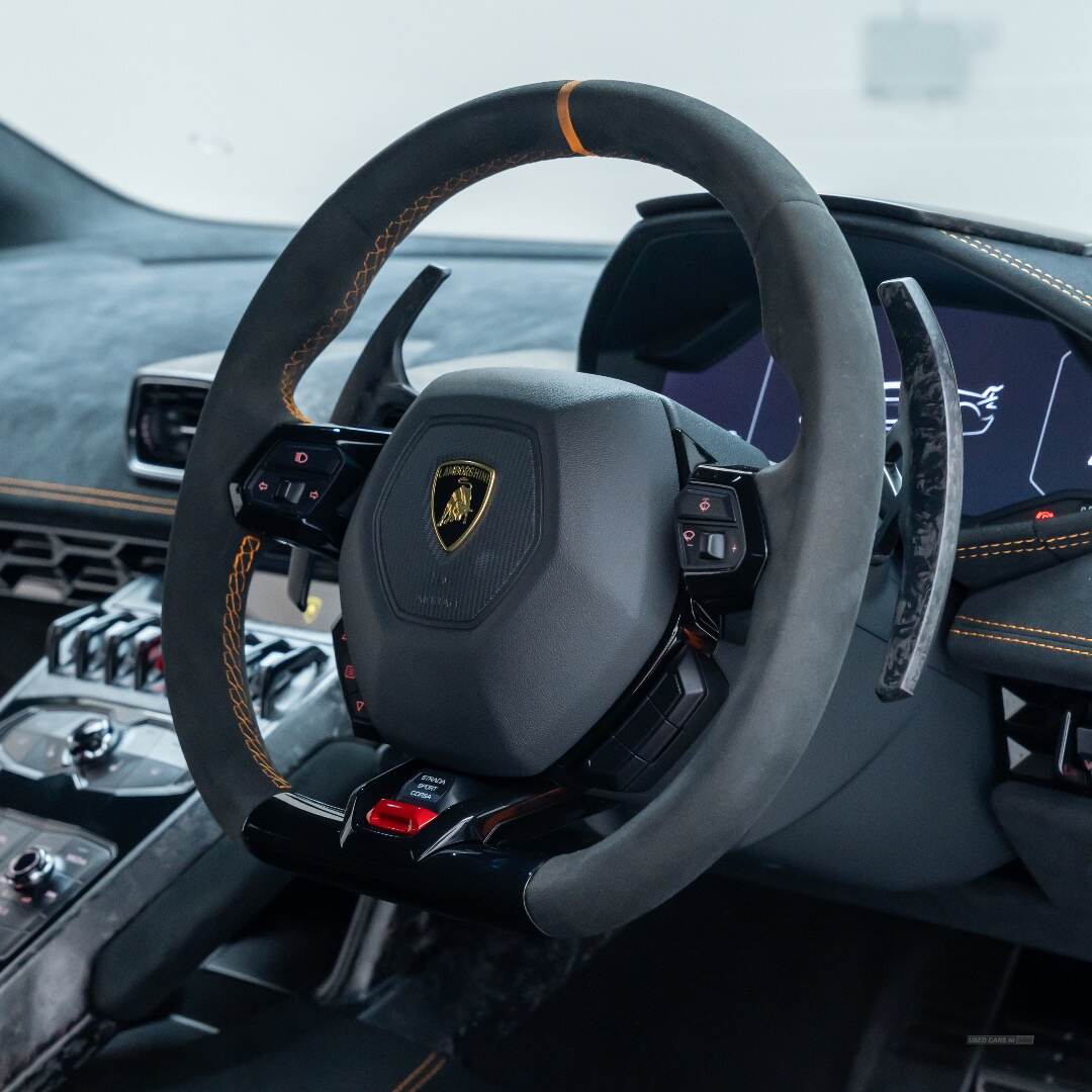 Lamborghini Huracan COUPE in Antrim