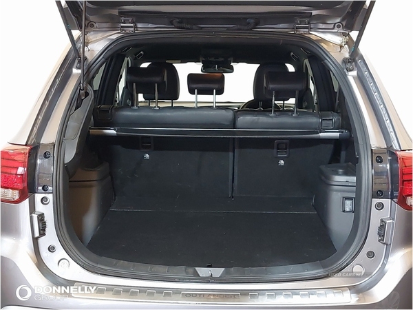 Mitsubishi Outlander 2.4 PHEV Exceed 5dr Auto in Antrim