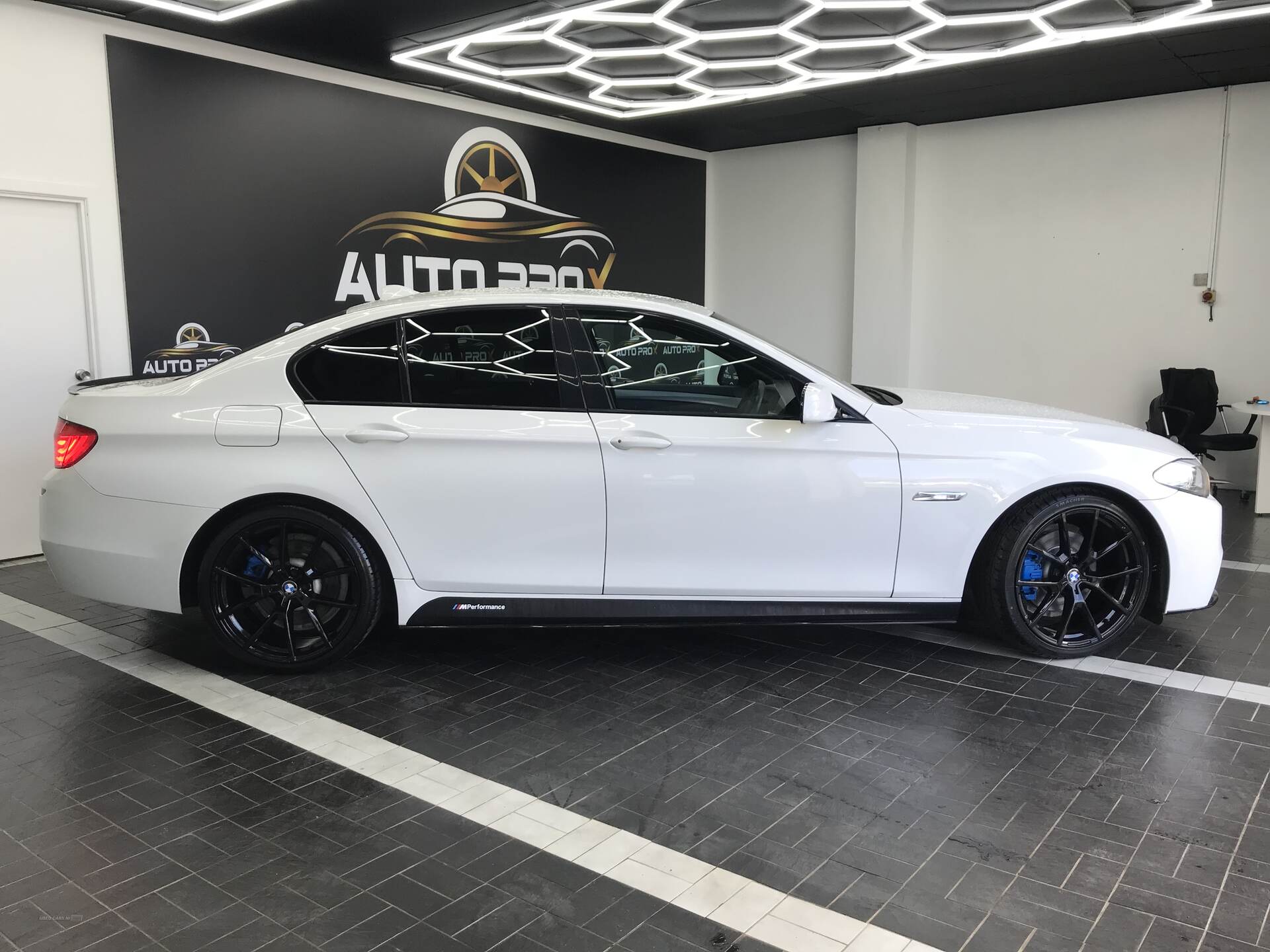 BMW 5 Series DIESEL SALOON in Antrim